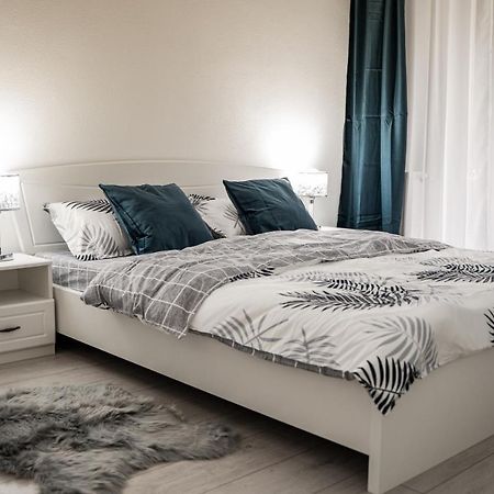 Modern Apartment In Dumbravita Dumbravita  외부 사진