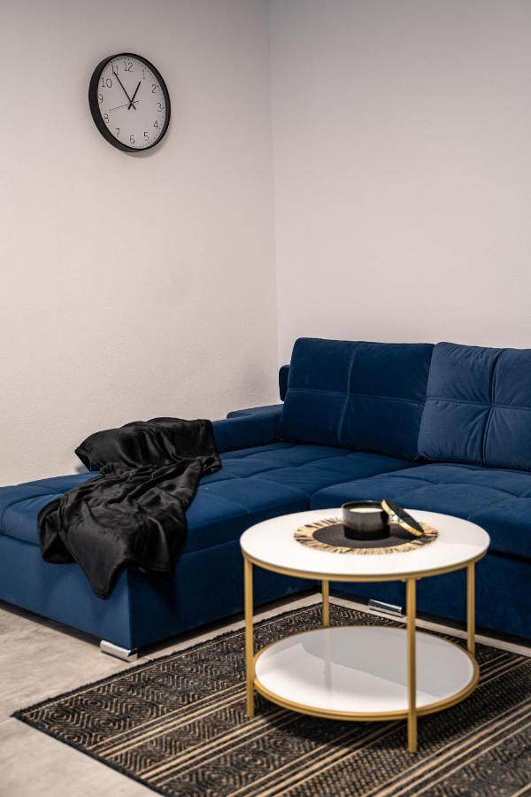 Modern Apartment In Dumbravita Dumbravita  외부 사진