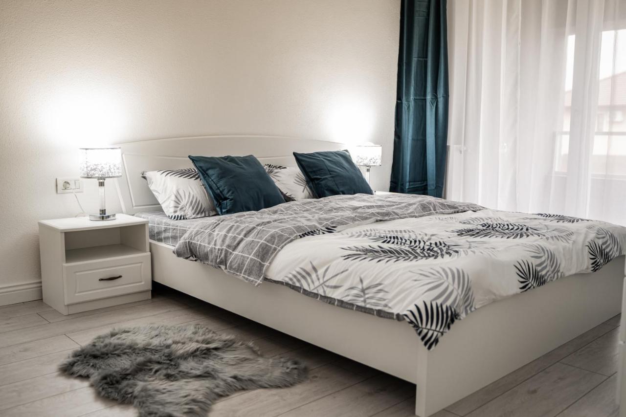 Modern Apartment In Dumbravita Dumbravita  외부 사진