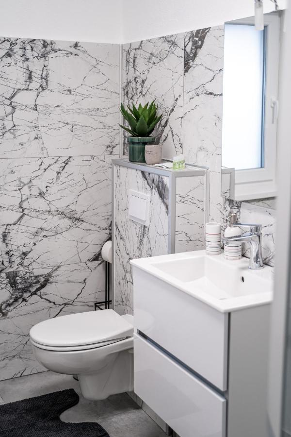 Modern Apartment In Dumbravita Dumbravita  외부 사진
